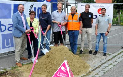 Spatenstich zum Glasfaserausbau in Herrngiersdorf ist erfolgt